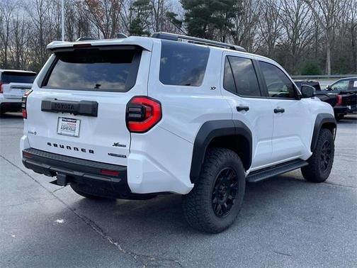 2025 Toyota 4Runner TRD Off Road