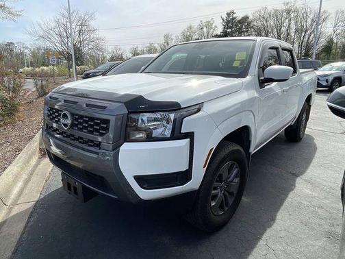 Glacier White 2025 Nissan Frontier SV