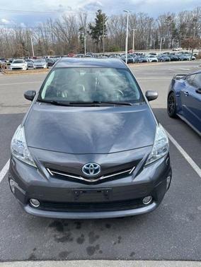 2012 Toyota Prius v Five