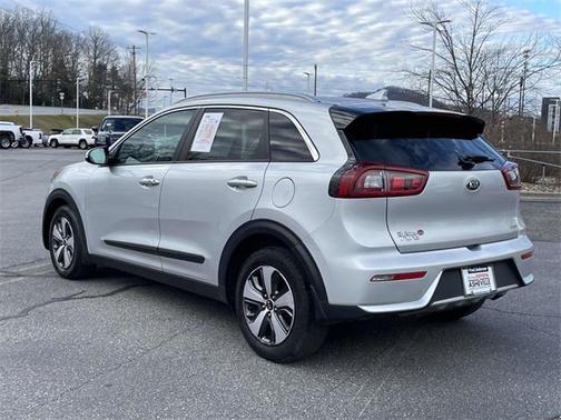 2017 Kia Niro EX