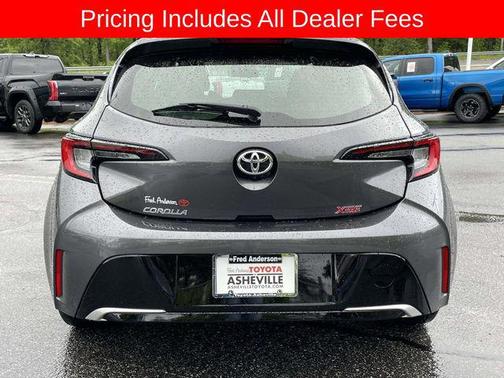 Magnetic Gray Metallic 2024 Toyota Corolla XSE