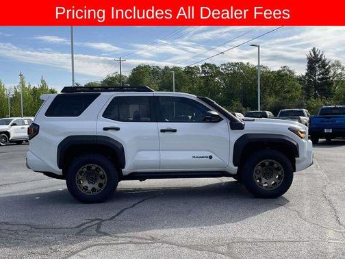 Ice Cap 2025 Toyota 4Runner Hybrid Trailhunter
