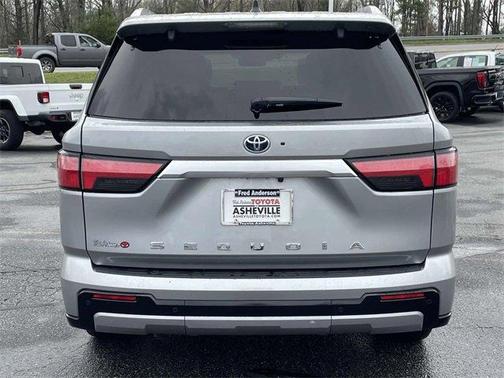 2024 Toyota Sequoia Capstone