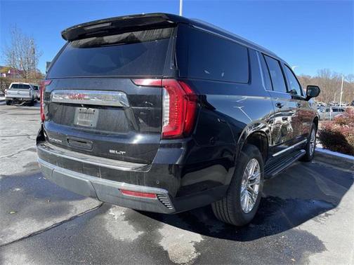 2021 GMC Yukon XL SLT