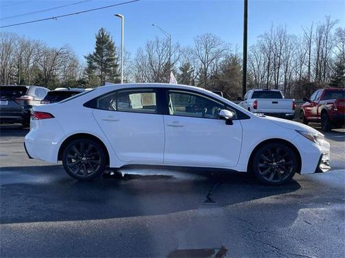 2024 Toyota Corolla SE