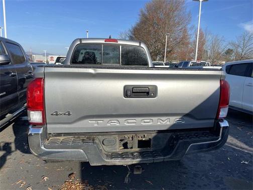 2017 Toyota Tacoma SR5