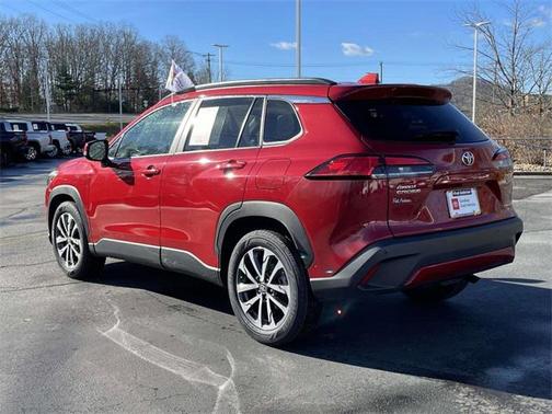 2023 Toyota Corolla Cross XLE
