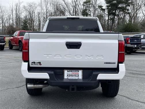 2024 Toyota Tacoma TRD Off Road