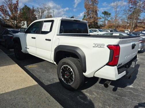 2024 Toyota Tacoma TRD Off Road
