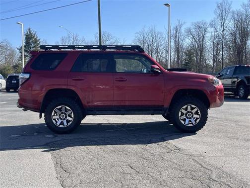 2021 Toyota 4Runner TRD Off Road