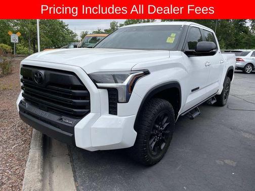 Ice Cap 2025 Toyota Tundra SR5