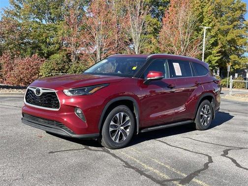 2022 Toyota Highlander XLE