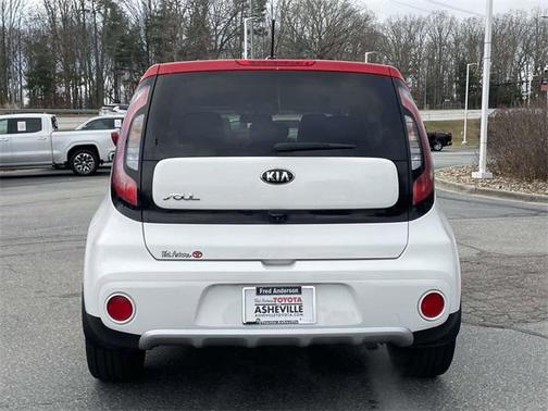 2017 Kia Soul +