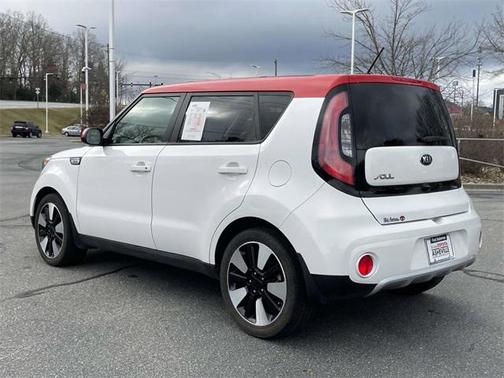 2017 Kia Soul +