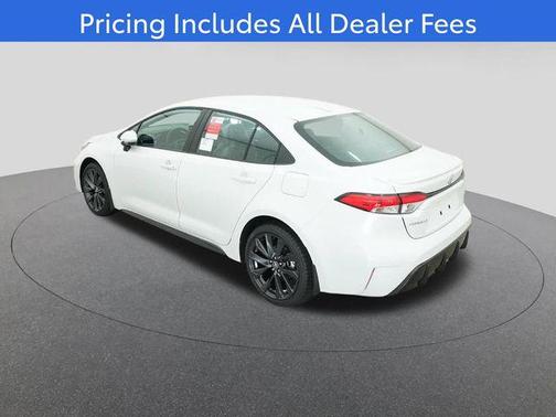 Pearl 2026 Toyota Corolla SE