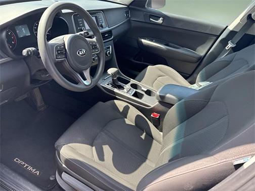 2017 Kia Optima LX