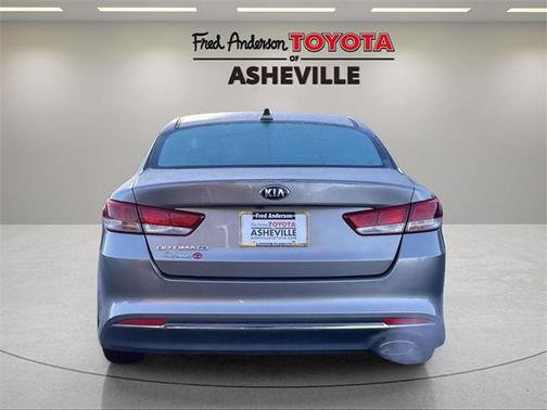 2017 Kia Optima LX