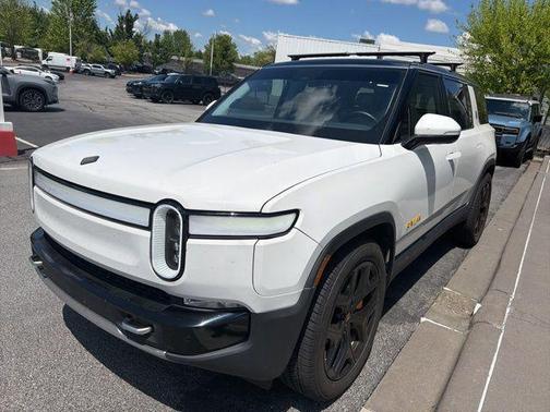 -Select- 2023 Rivian R1S Adventure