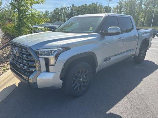 2025 Toyota Tundra Platinum