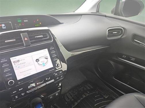 2022 Toyota Prius XLE