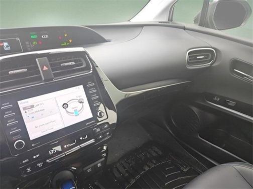 2022 Toyota Prius XLE