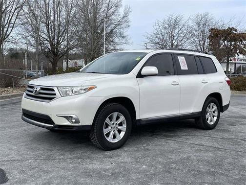 2013 Toyota Highlander SE