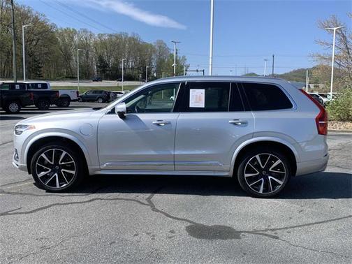 2021 Volvo XC90 Recharge Plug-In Hybrid T8 Inscription Expression 7 Passenger