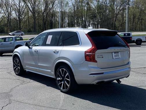 2021 Volvo XC90 Recharge Plug-In Hybrid T8 Inscription Expression 7 Passenger