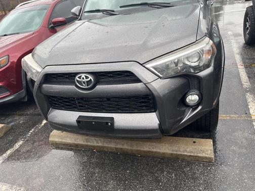 2016 Toyota 4Runner SR5