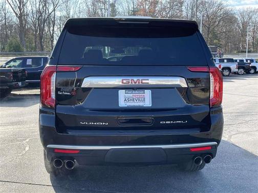 2024 GMC Yukon Denali