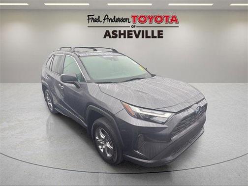 2024 Toyota RAV4 Hybrid LE