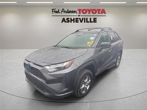 2024 Toyota RAV4 Hybrid LE