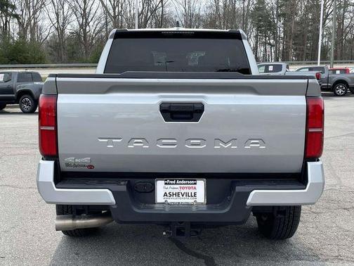 2025 Toyota Tacoma SR5