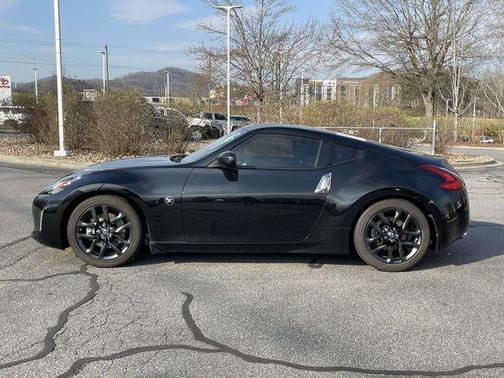 2020 Nissan 370Z Base