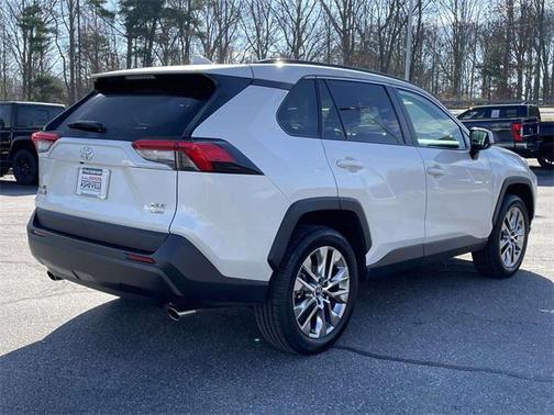 2021 Toyota RAV4 XLE Premium
