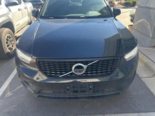 2019 Volvo XC40 T5 R-Design