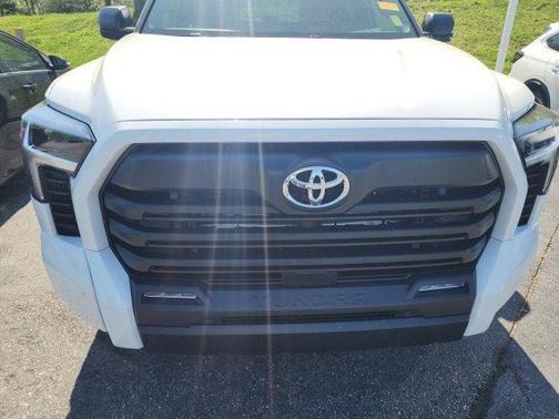2025 Toyota Tundra SR5
