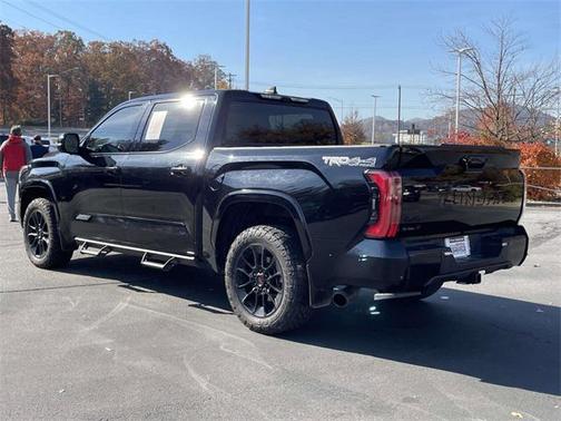 2024 Toyota Tundra Platinum