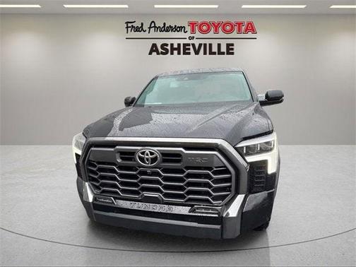 2024 Toyota Tundra Platinum