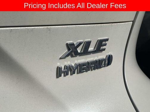 Blizzard Pearl 2022 Toyota Venza XLE