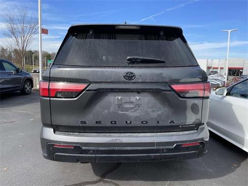 2025 Toyota Sequoia Platinum