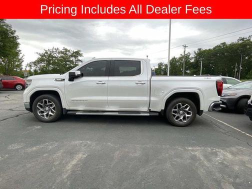 White Frost Tricoat 2024 GMC Sierra 1500 SLT