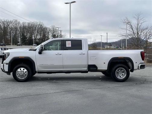 2024 GMC Sierra 3500 Denali