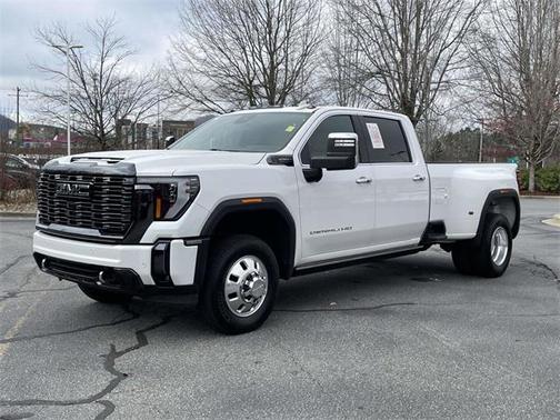 2024 GMC Sierra 3500 Denali