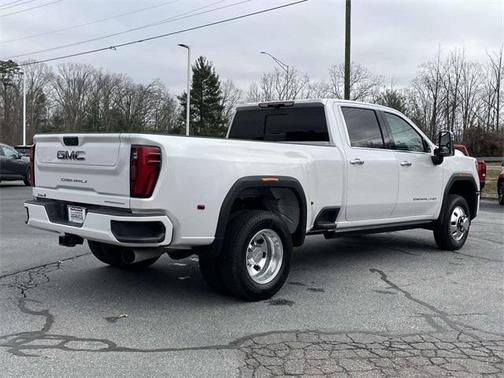 2024 GMC Sierra 3500 Denali