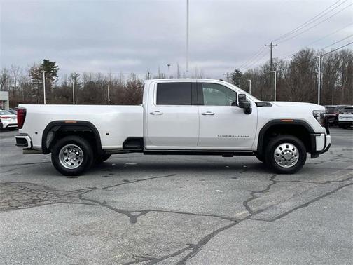 2024 GMC Sierra 3500 Denali