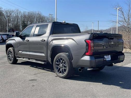 2024 Toyota Tundra Platinum