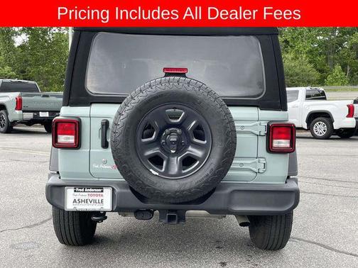 Earl Clearcoat 2024 Jeep Wrangler Sport