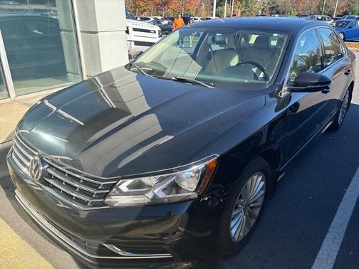 2016 Volkswagen Passat 1.8T SE
