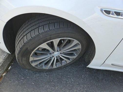 2018 Buick LaCrosse Preferred